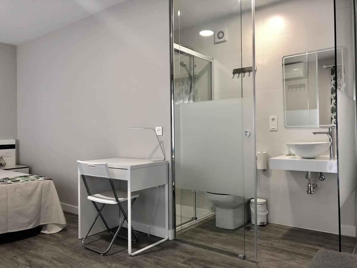 Plaza 5 Carabanchel Apartment Madrid Exterior foto